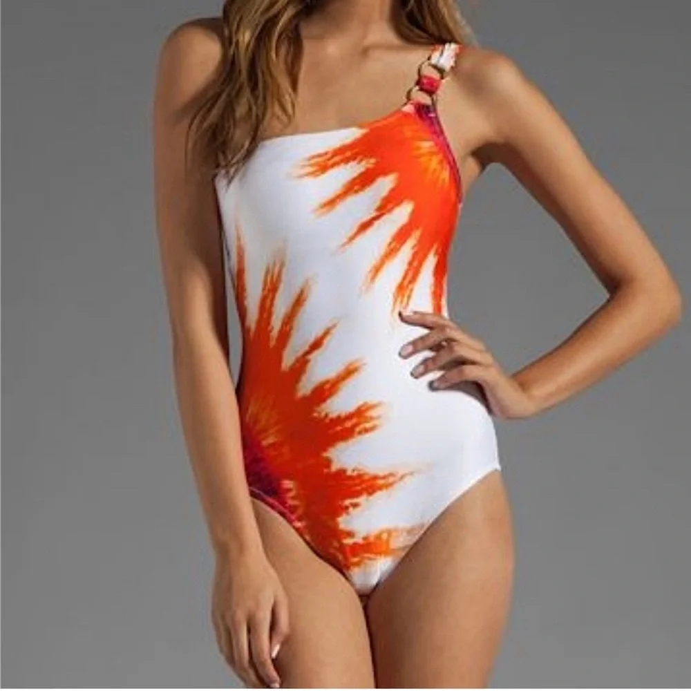 TRINA TURK One-Shoulder One-Piece Swimsuit Sunburst Tie-Dye
Bold Colorful 12 - Picture 7 of 9